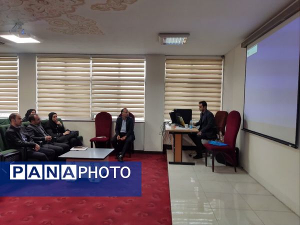 نشست تخصصی فصلی مشترک معاونت آموزش ابتدایی شهرستان‌های تهران