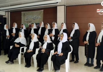 تجلیل از فرهنگیان بازنشسته در سرای سالمندان بروجن