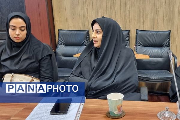 برگزاری جلسه تقدیر از فعالان ترویج فرهنگ اقامه نماز در بهارستان‌۲