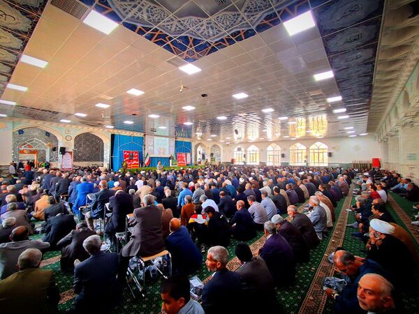 نماز عبادی سیاسی جمعه در شهرستان کاشمر 