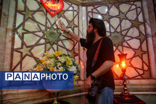 آیین «عهد عاشقی» با حضور اصحاب رسانه در مسجد جمکران