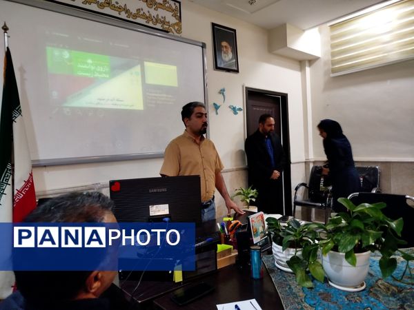 بحران آب مشهد زیر ذره‌بین رسانه‌ها و کارشناسان در فرهنگسرای محیط زیست