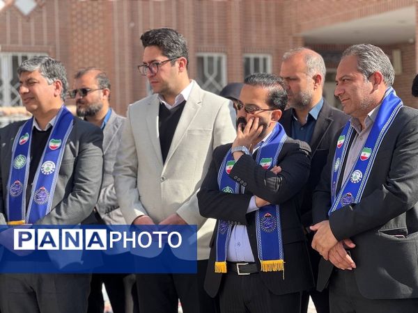 برنامه نمادین استانی و مانور تشکیلاتی یاوران انقلاب در خراسان رضوی