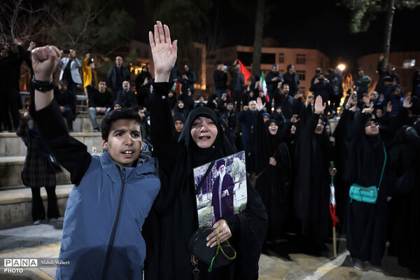 مراسم عزاداری در سوگ رهبر شهید انقلاب