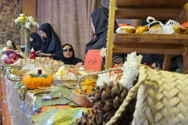 گرامیداشت هفته پیوند انجمن‌ و اولیا در قرچک