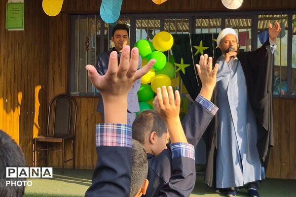 برپایی جشن ولادت حضرت زینب (س) در مدارس شهید قلنبر و شاهد ندای فاطمه (س) شهرری