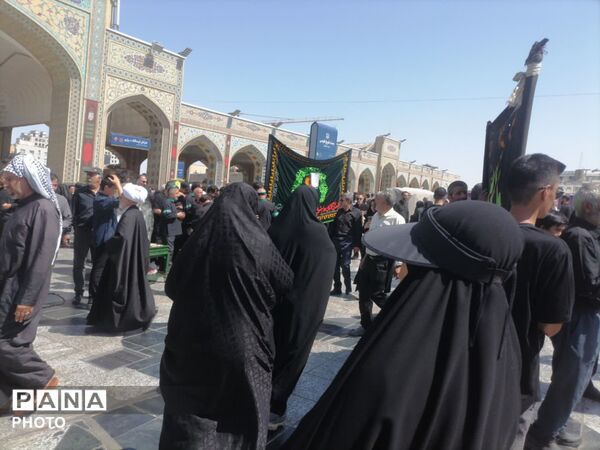 حرم مطهر رضوی در سوگ امام رئوف