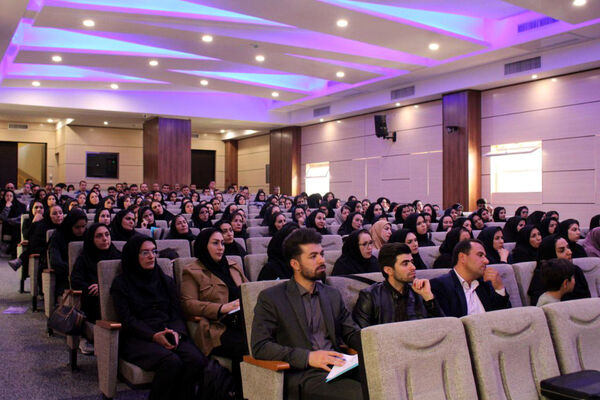  دومین نشست سالانه معلمان تربیت‌بدنی استان آذربایجان شرقی