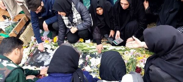 برگزاری مراسم بزرگداشت شهید مهرداد محمدتقی در نورالشهدا منطقه پردیس
