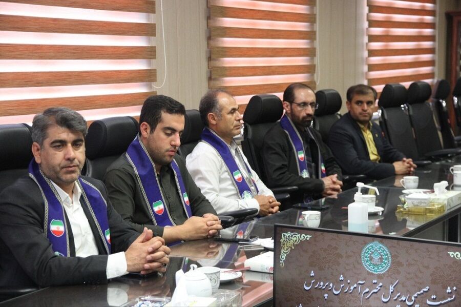 دیدار مدیرکل آموزش و پرورش خراسان شمالی با همکاران سازمان دانش‌آموزی استان و روسای سازمان دانش‌آموزی شهرستان ها