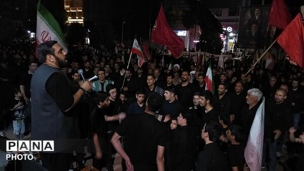 شب تاسوعا در بلوار فضل نیشابور 