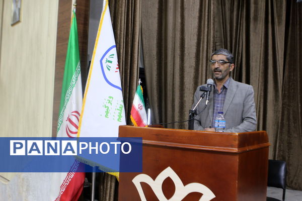 برگزاری مراسم تجلیل از دانش‌آموز خبرنگاران پانا و رتبه‌های برتر استانی فرهنگی و هنری در کاشان