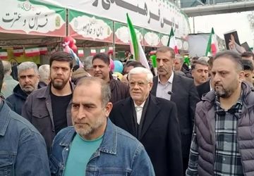 حضور در راهپیمایی 22 بهمن تقویت تداوم انقلاب است/ معیشت مردم؛ اولویت اول دولت چهاردهم