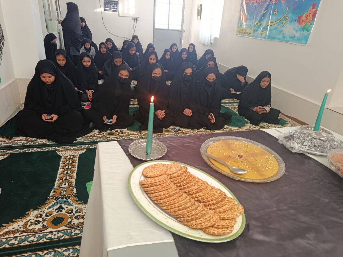 مراسم سوگواری شهادت حضرت فاطمه زهرا س در مدرسه گلشاد خلیل آباد 