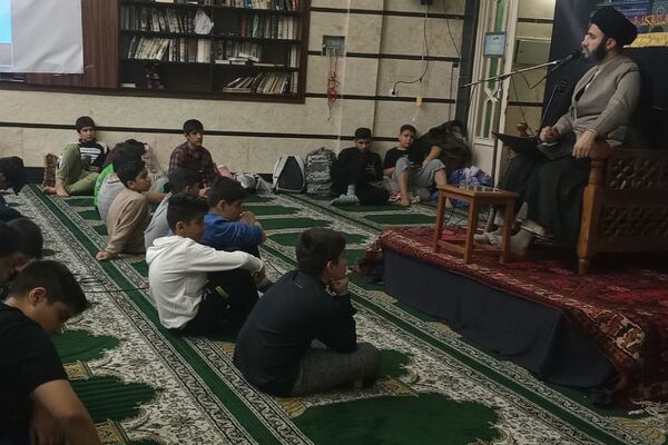 مراسم اعتکاف دانش‌آموزی در بهارستان‌۲ آغاز یک سفر معنوی
