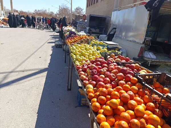 بازار شهر سفیددشت در آستانه عید نوروز