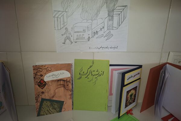 نمایشگاه آثار طرح جابر بن حیان در آموزشگاه معارف ۶ ناحیه ۳شیراز 