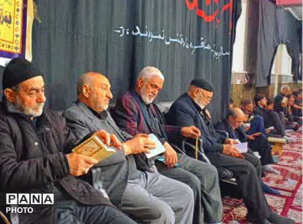 برگزاری مراسمات‌ شب‌های‌ قدر‌ در شهرک امیریه