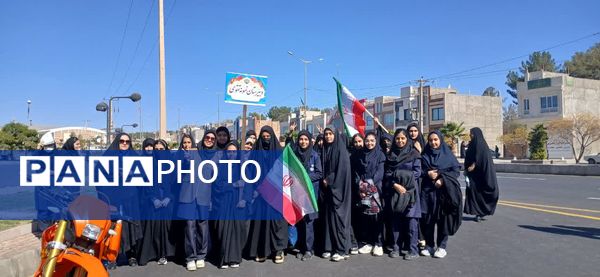 ۱۳ آبان؛ روزی که فریاد استقلال ملت ایران در تاریخ ماندگار شد