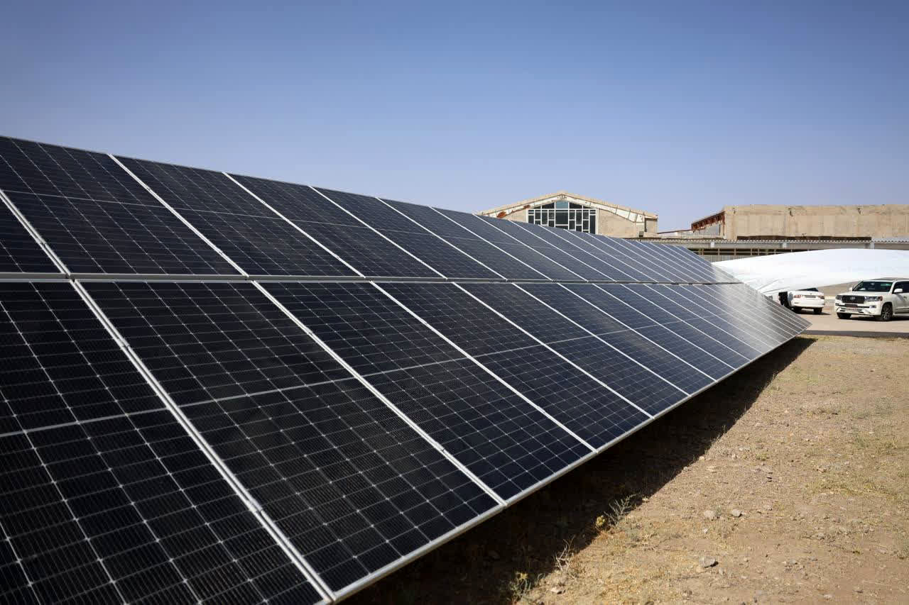 هدف‌گذاری ۳ هزار مگاواتی برق پاک در خراسان رضوی تا ۱۴۰۶