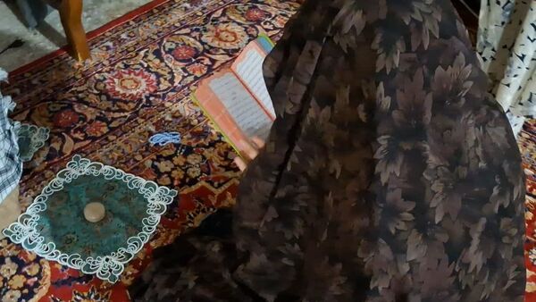 اعتکاف دختران دانش‌آموز قم در مسجد امام حسین(ع)