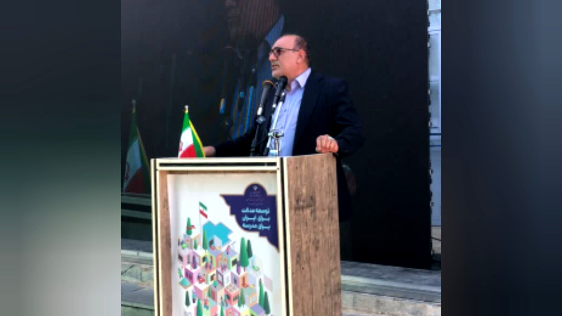 بزرگ‌ترین خیرین نظام آموزشی معلمان و مدیران مدارس هستند