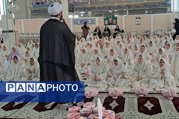 مراسم جشن تکلیف دانش‌آموزان دبستان موجانی ناحیه دو شهرری 
