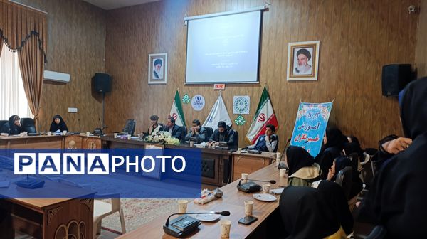 برگزاری سومین همایش آموزشی خبرنگاری پانا دانش‌آموزان متوسطه اول و دوم در شهرستان نیشابور