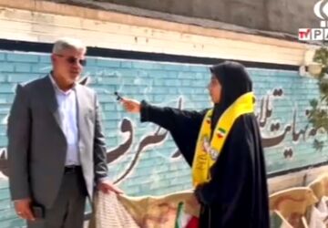 نواختن زنگ نماز در دبیرستان شهید محمدی پور خلیل آباد