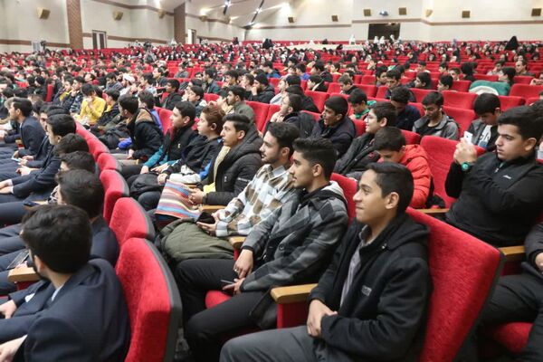 مَحفِـــلِ بزرگ اُنـــس با قُـــــرآن کریم در استان خراسان رضوی 