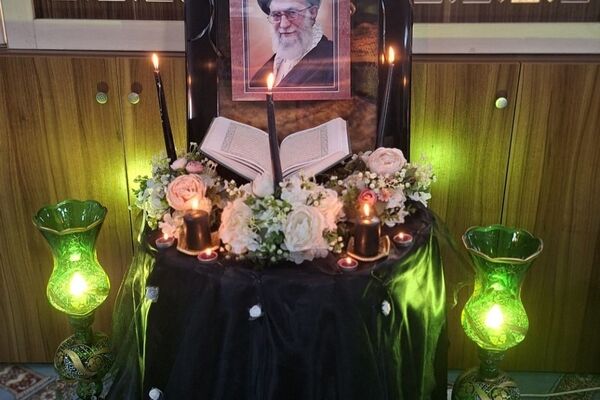 محفلِ سوگ و عهد؛ هفتمین روزِ وداع با رهبر شهید در آموزش و پرورش منطقه ۳