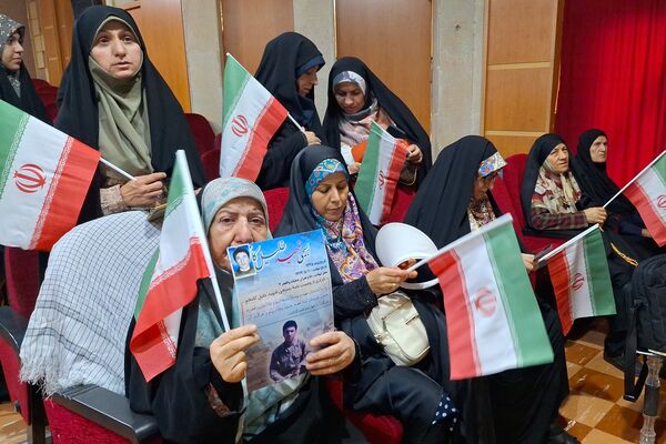 همایش الگوی سوم زن مسلمان در فرهنگسرای طاووسی شیراز