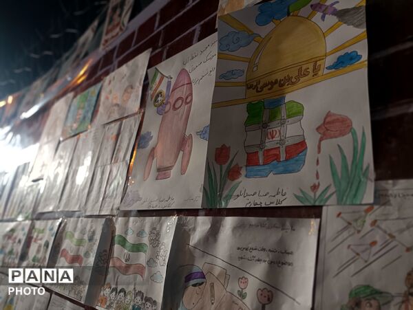 اربعین رهبر شهید انقلاب و شهدای میناب در گلوگاه 