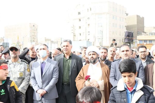 حماسه حضور مردم غیور باقرشهر و کهریزک در راهپیمایی ۲۲بهمن