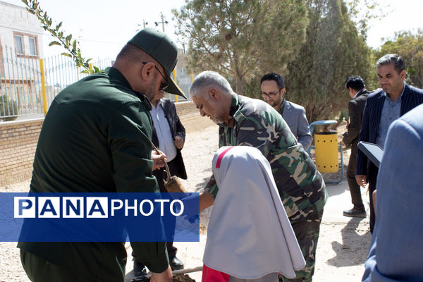 نهال‌های مهر در خاک دبستان ام‌السلمه جاجرم