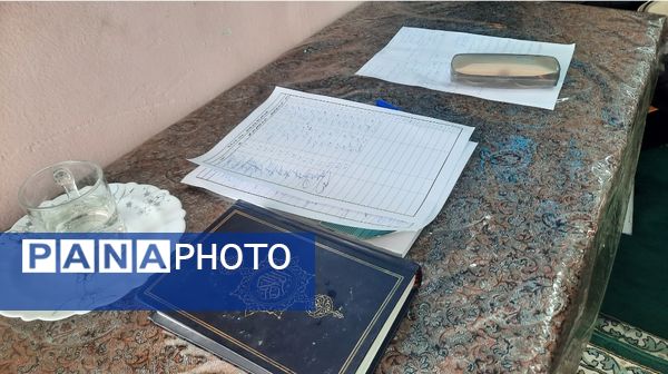 نشست صمیمی انجمن و اولیا پایه هفتم در دبیرستان فرهنگیان ناحیه۷ مشهد