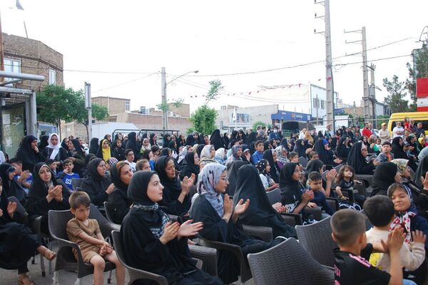 برگزاری مراسم دهه کرامت در شهر قیامدشت ری یک
