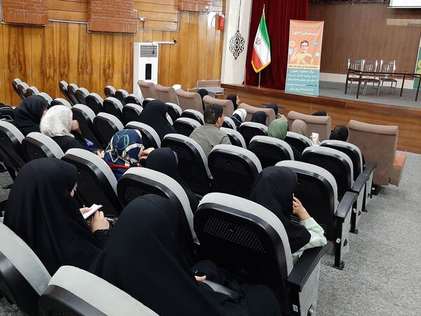 فرصت طلایی انتخاب رشته کنکور ۱۴۰۴ در مرکز مشاوره رضوان