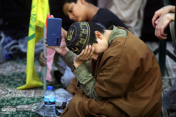 مراسم یادبود شهدای خانواده رهبر انقلاب در حرم عبدالعظیم(ع)