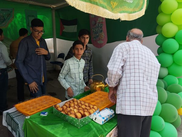 موکب دبیرستان ناصر در آموزش  و پرورش ناحیه ۷