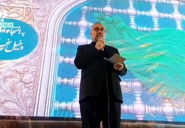 میلاد امام رئوف در شب شصتم از خونخواهی رهبر انقلاب اسلامی