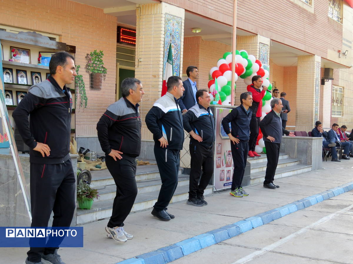 آغاز روزی پرنشاط با اجرای ورزش صبحگاهی در مدارس بجنورد 