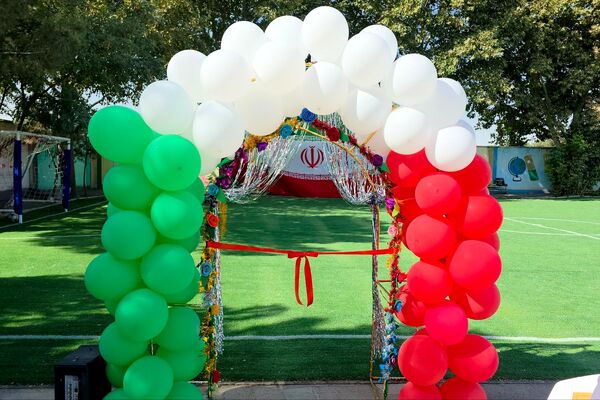 آیین افتتاحیه زمین چمن مصنوعی دبستان اسماعیل سامنی ناحیه ۲ بهارستان