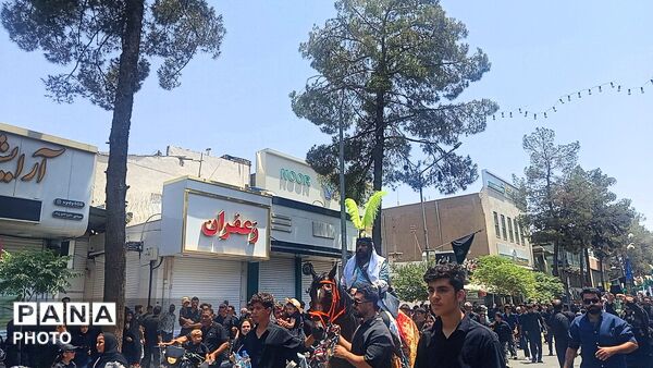 مراسم عزاداری تاسوعای  حسینی در حسینیه ابوالفضلی کاشمر 