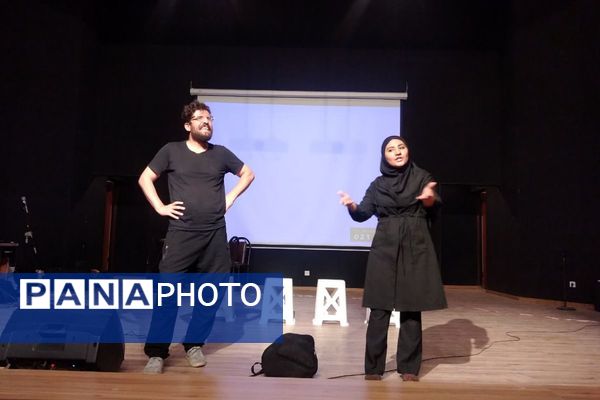 برگزاری جشن واژه و نوا در فرهنگسرای سلمان هراتی ملارد 