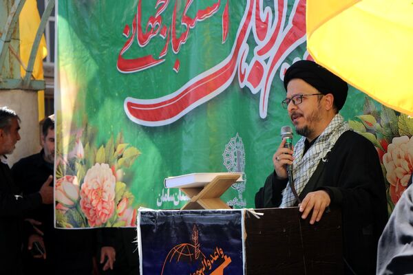 شکوه حضور مردم شهرستان سامان در راهپیمایی یوم‌الله ۱۳ آبان