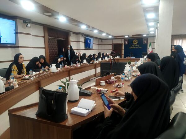 حضور خبرنگاران پانا استان قم در دوره آموزشی نوراوی مهر