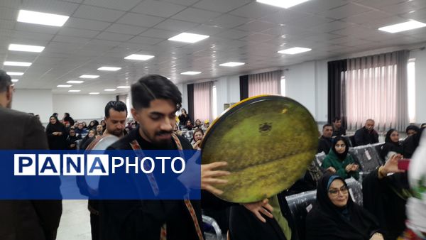 آیین گرامیداشت هفته پژوهش در شهرستان قائمشهر 