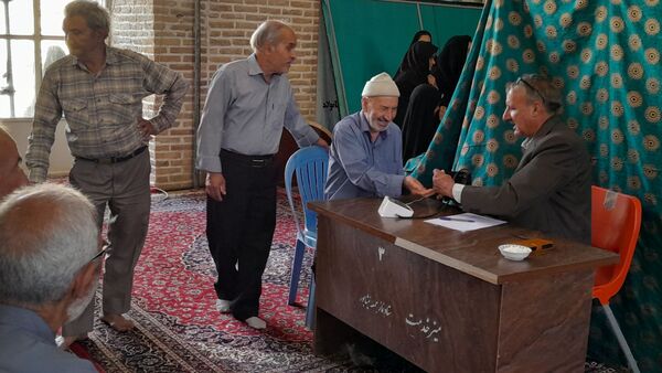 میز خدمت ادارات نیشابور در نماز جمعه 