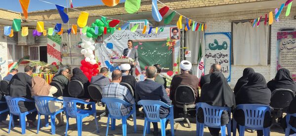زنگ آغاز سال تحصیلی در سروستان نواخته شد